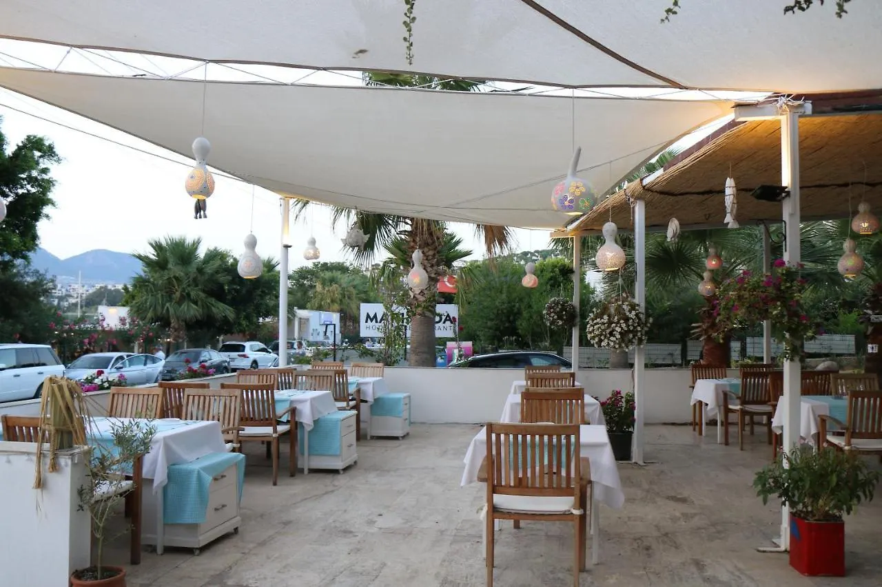 ホテル Otel Marinada ビテツ