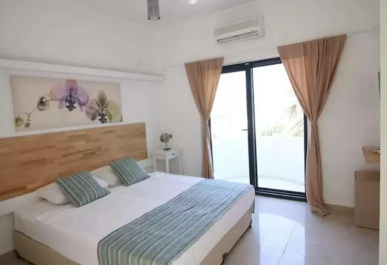 ホテル Otel Marinada ビテツ