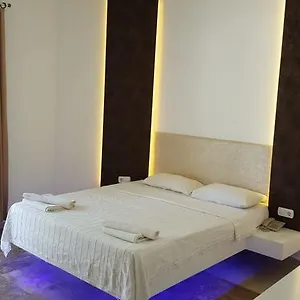 2* Отель Safir